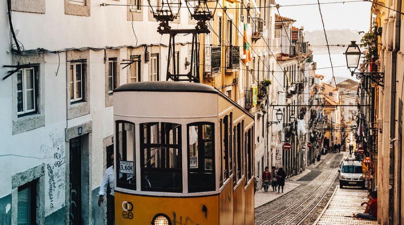 tram