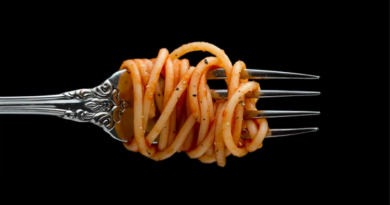 spaghetti su forchetta