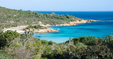Spiaggia del Principe in Sardegna: una meta “principesca” immersa nella natura incontaminata